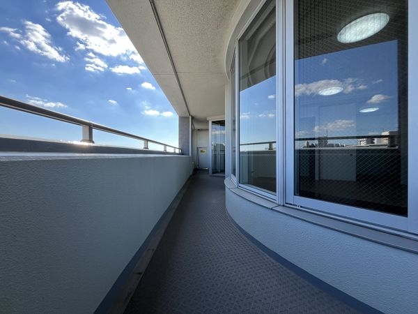 アズ・ワン、リッシュ　中古マンション