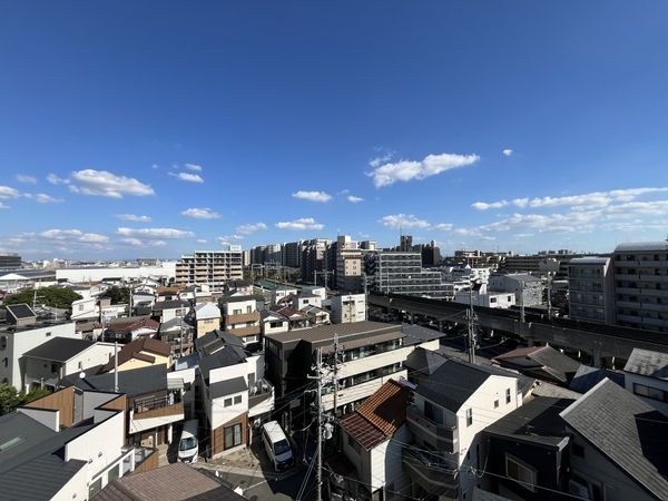 アズ・ワン、リッシュ　中古マンション
