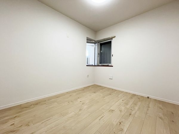 アズ・ワン、リッシュ　中古マンション