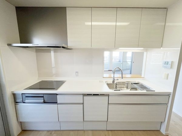 アズ・ワン、リッシュ　中古マンション