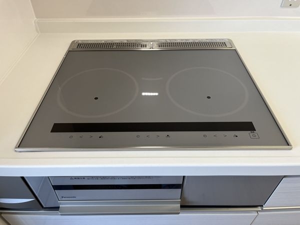 アズ・ワン、リッシュ　中古マンション