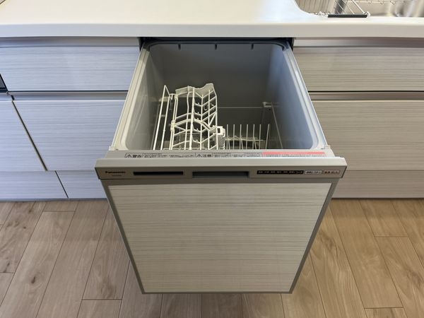 アズ・ワン、リッシュ　中古マンション