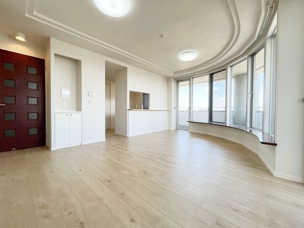 アズ・ワン、リッシュ　中古マンション
