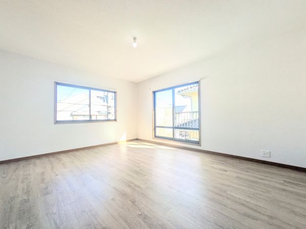 宝塚市逆瀬台６丁目の中古一戸建て
