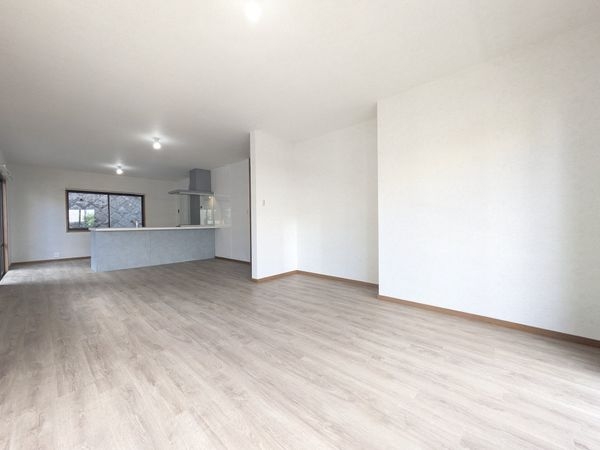宝塚市逆瀬台６丁目の中古一戸建て