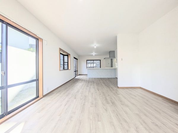 宝塚市逆瀬台６丁目の中古一戸建て