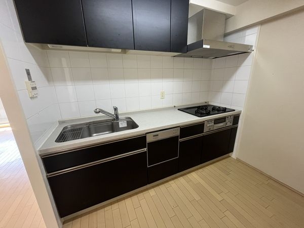 エスリード苦楽園老松町　中古マンション