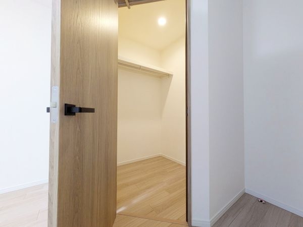 ロイヤルヴィーゼ芦屋ソルコート　中古マンション