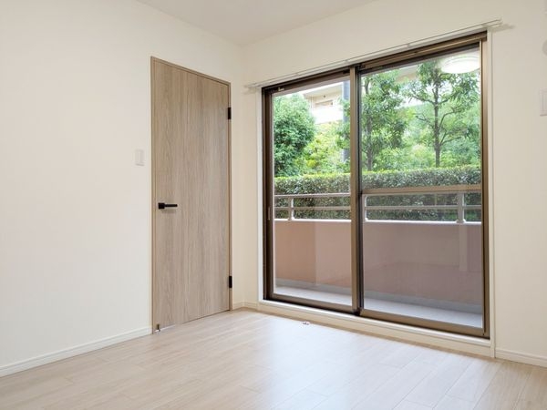 ロイヤルヴィーゼ芦屋ソルコート　中古マンション