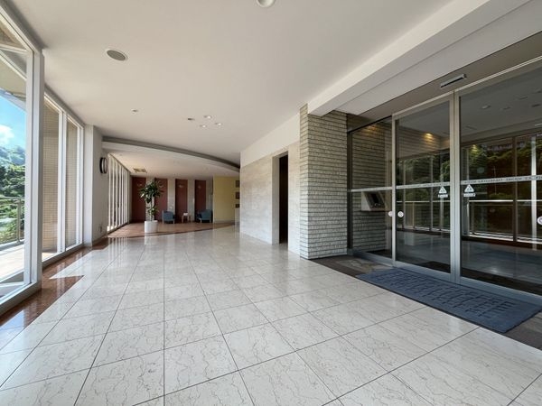 リーデンススクエア宝塚リバージュ　中古マンション