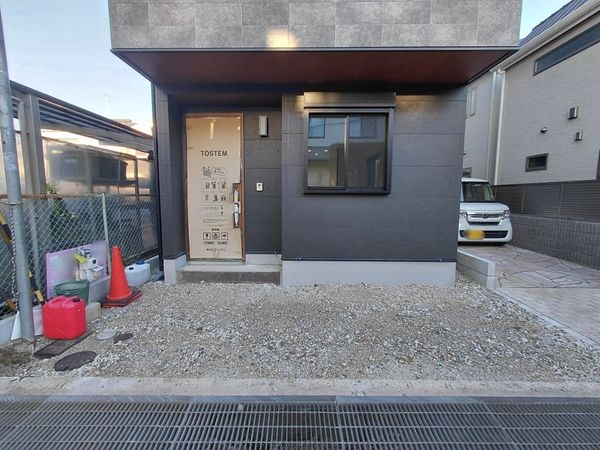 西宮市小曽根町４丁目　新築一戸建て　全１区画