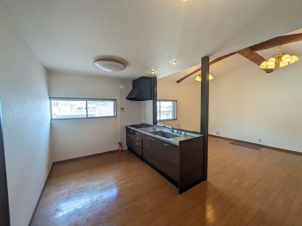 芦屋市東山町の中古一戸建て