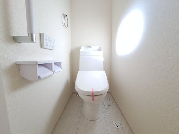 西宮市苦楽園二番町　新築一戸建て　全１区画