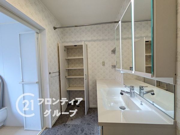 芦屋市東山町の中古一戸建て