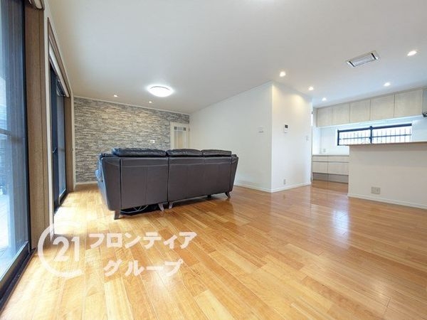 芦屋市東山町　中古一戸建