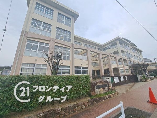 宝塚市長寿ガ丘の中古一戸建て(宝塚市立宝塚第一小学校)