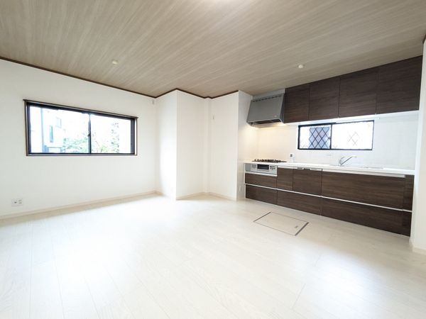 芦屋市宮塚町の中古一戸建て