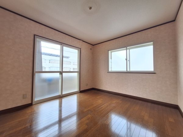 西宮市霞町の中古一戸建て
