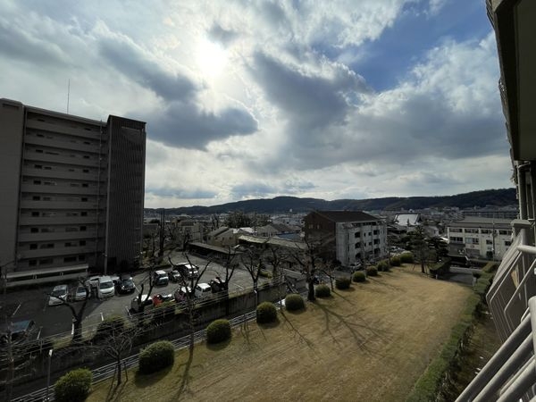 山科団地Ｂ棟　中古マンション