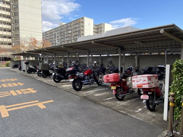 山科団地Ｂ棟　中古マンション