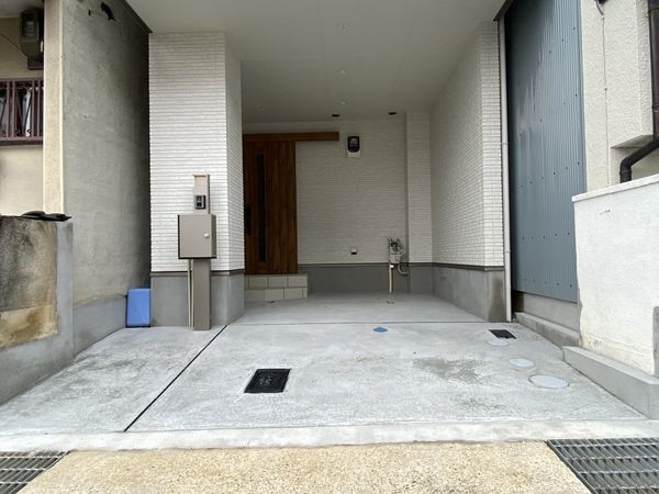 京都市山科区椥辻草海道町　新築一戸建て