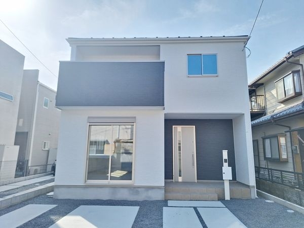 守山市下之郷１丁目　新築一戸建て　１期　２号棟
