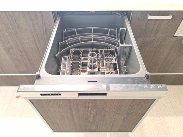 守山市下之郷１丁目　新築一戸建て　１期　２号棟