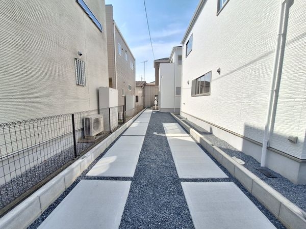 守山市下之郷１丁目　新築一戸建て　１期　１号棟