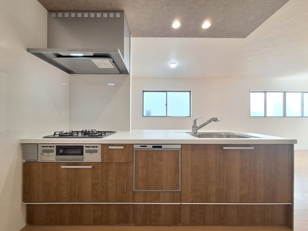 守山市下之郷１丁目　新築一戸建て　１期　１号棟