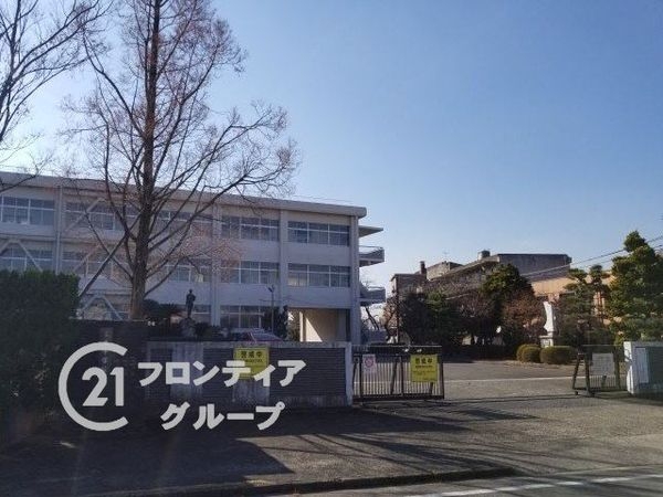 栗東市下戸山の中古一戸建て(栗東市立栗東中学校)