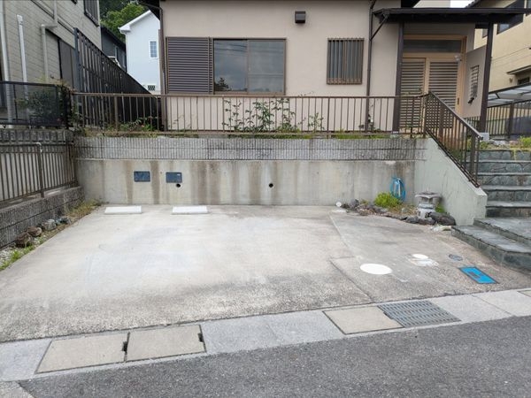 栗東市下戸山の中古一戸建て