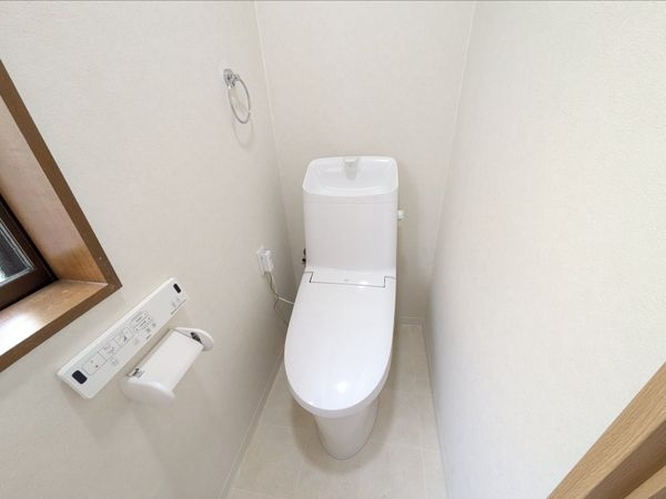 栗東市下戸山の中古一戸建て