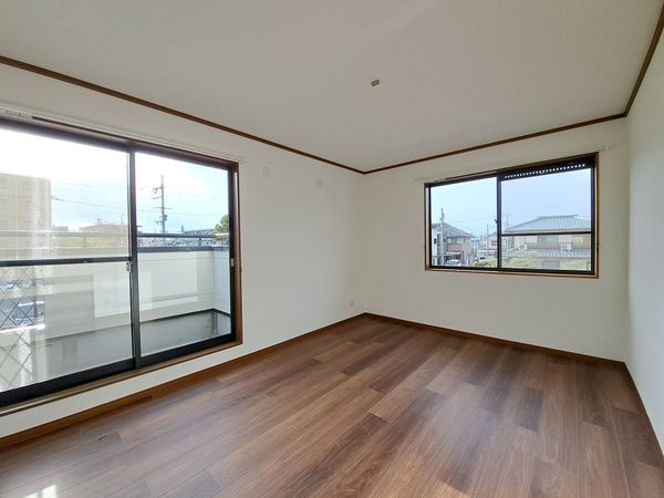 草津市西渋川１丁目の中古一戸建て