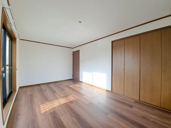 草津市西渋川１丁目の中古一戸建て