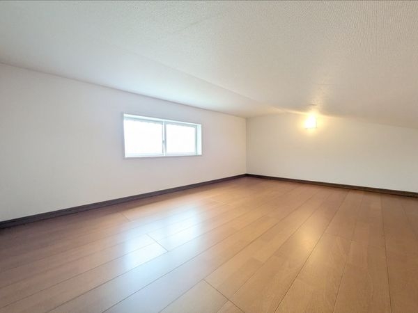 大津市下阪本２丁目　新築一戸建て　１期　６－１号棟