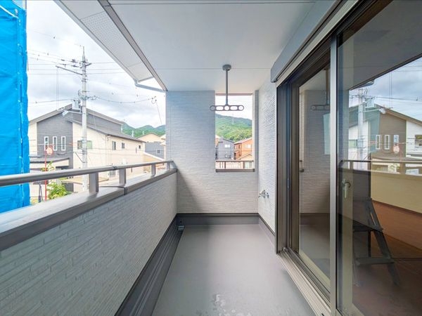 大津市下阪本２丁目　新築一戸建て　１期　６－１号棟