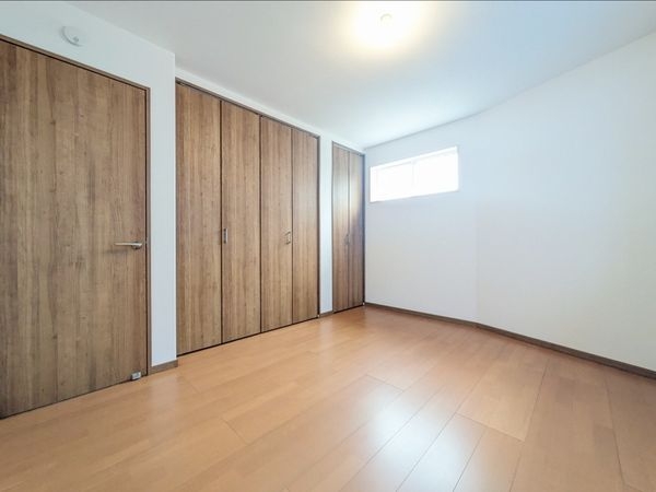 大津市下阪本２丁目　新築一戸建て　１期　６－１号棟