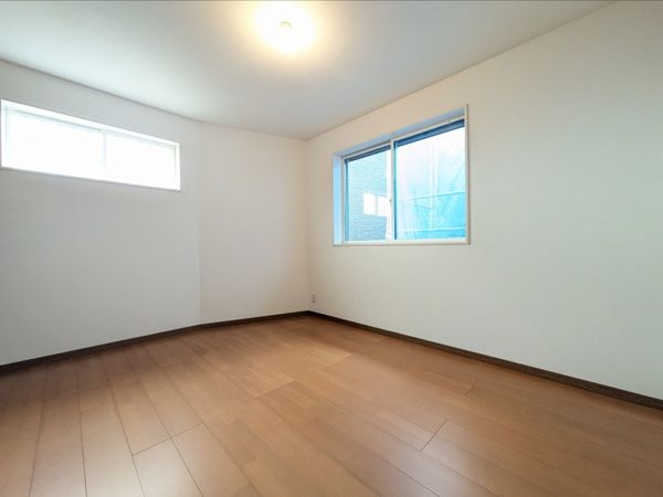 大津市下阪本２丁目　新築一戸建て　１期　６－１号棟