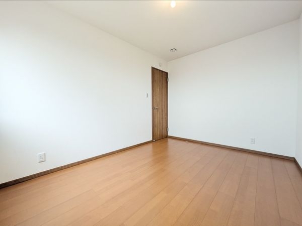 大津市下阪本２丁目　新築一戸建て　１期　６－１号棟