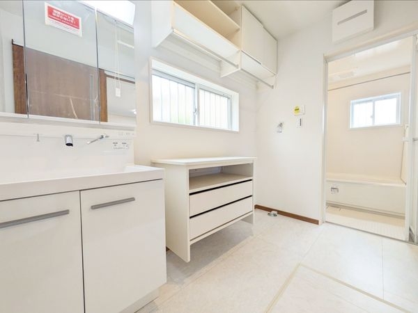 大津市下阪本２丁目　新築一戸建て　１期　６－１号棟