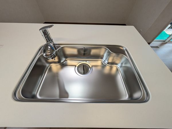 大津市下阪本２丁目　新築一戸建て　１期　６－１号棟