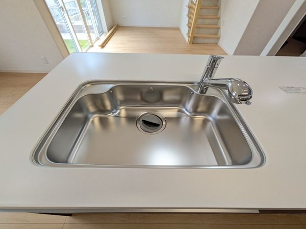 大津市下阪本２丁目　新築一戸建て　２期　７号棟