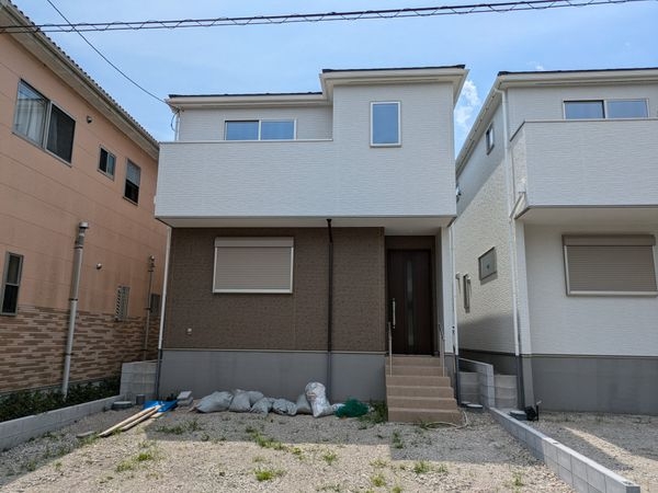 大津市桜野町１丁目　新築一戸建て　３号地
