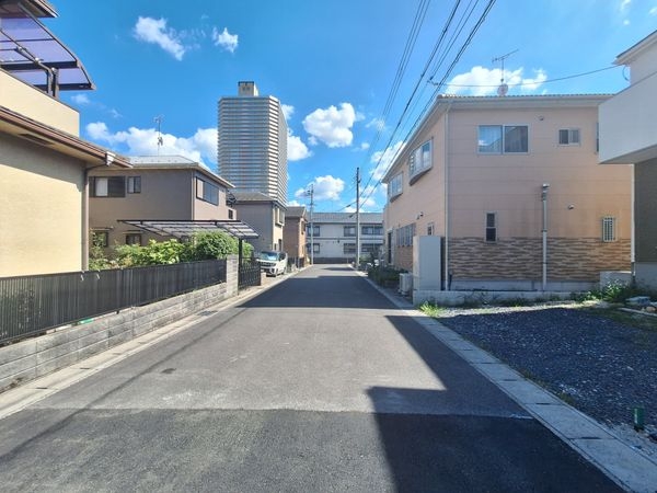 大津市桜野町１丁目　新築一戸建て　３号地