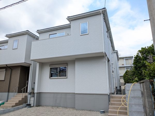 大津市桜野町１丁目　新築一戸建て　２号地