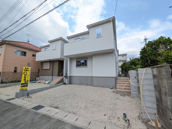 大津市桜野町１丁目　新築一戸建て　２号地