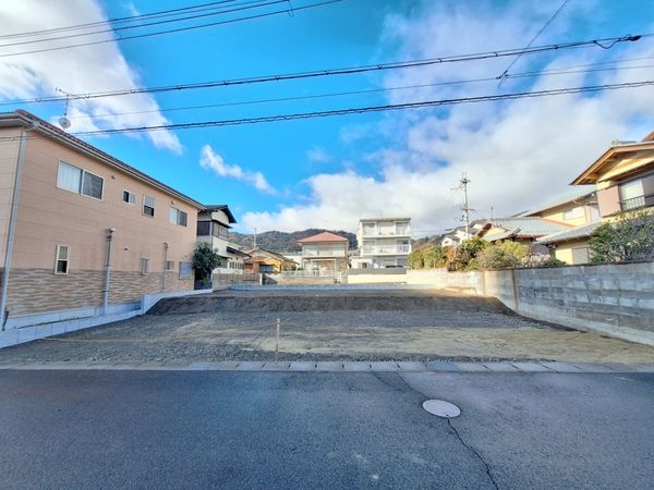 大津市桜野町１丁目　新築一戸建て　１号地
