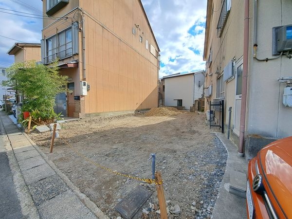 京都市山科区西野山欠ノ上町　新築一戸建て　１期　１号地