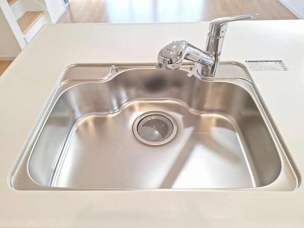 守山市金森町　新築一戸建て　１期　１号地