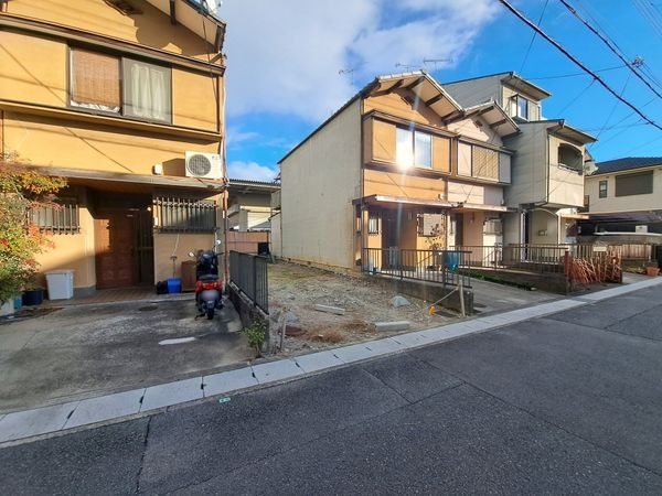 京都市南区久世中久世町3丁目　新築一戸建て